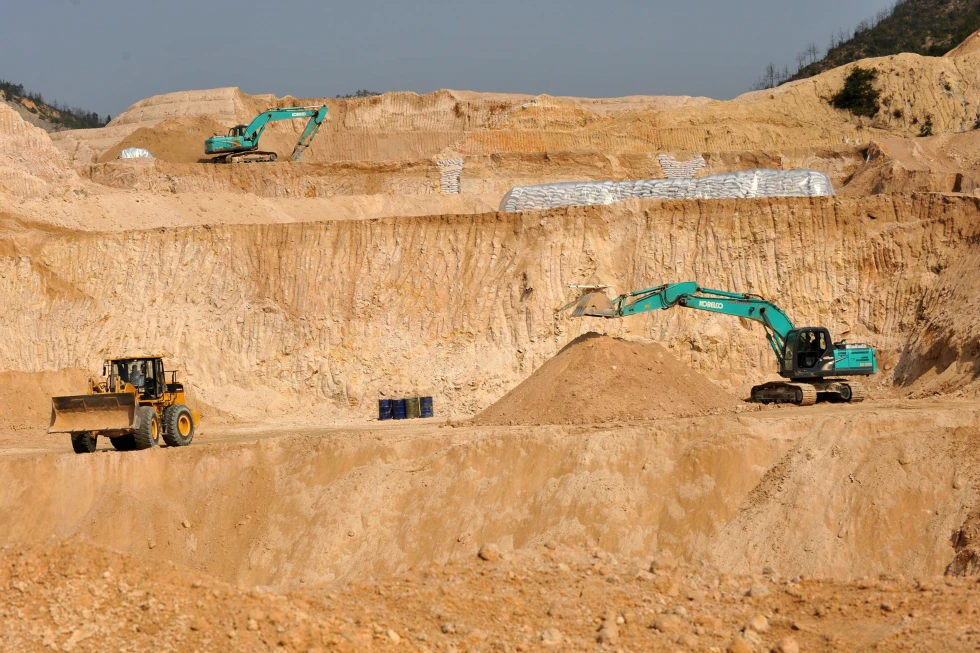 China outlines more controls on exports of rare earths and technology business