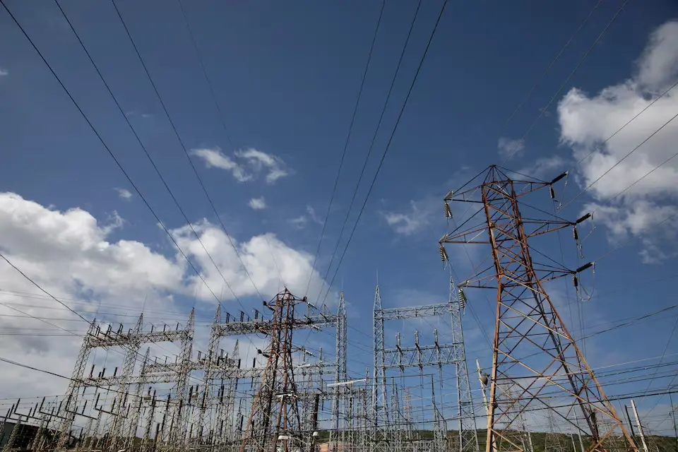 US Grants Permit for Project to Bring Power to Puerto Rico from Dominican Republic, Developer Says