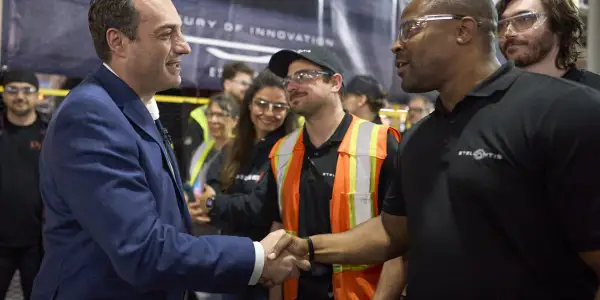 /images/stellantis-new-ceo-2025-challenges-ev-market-labor.webp Wall Street ticks higher as technology stocks lead the way